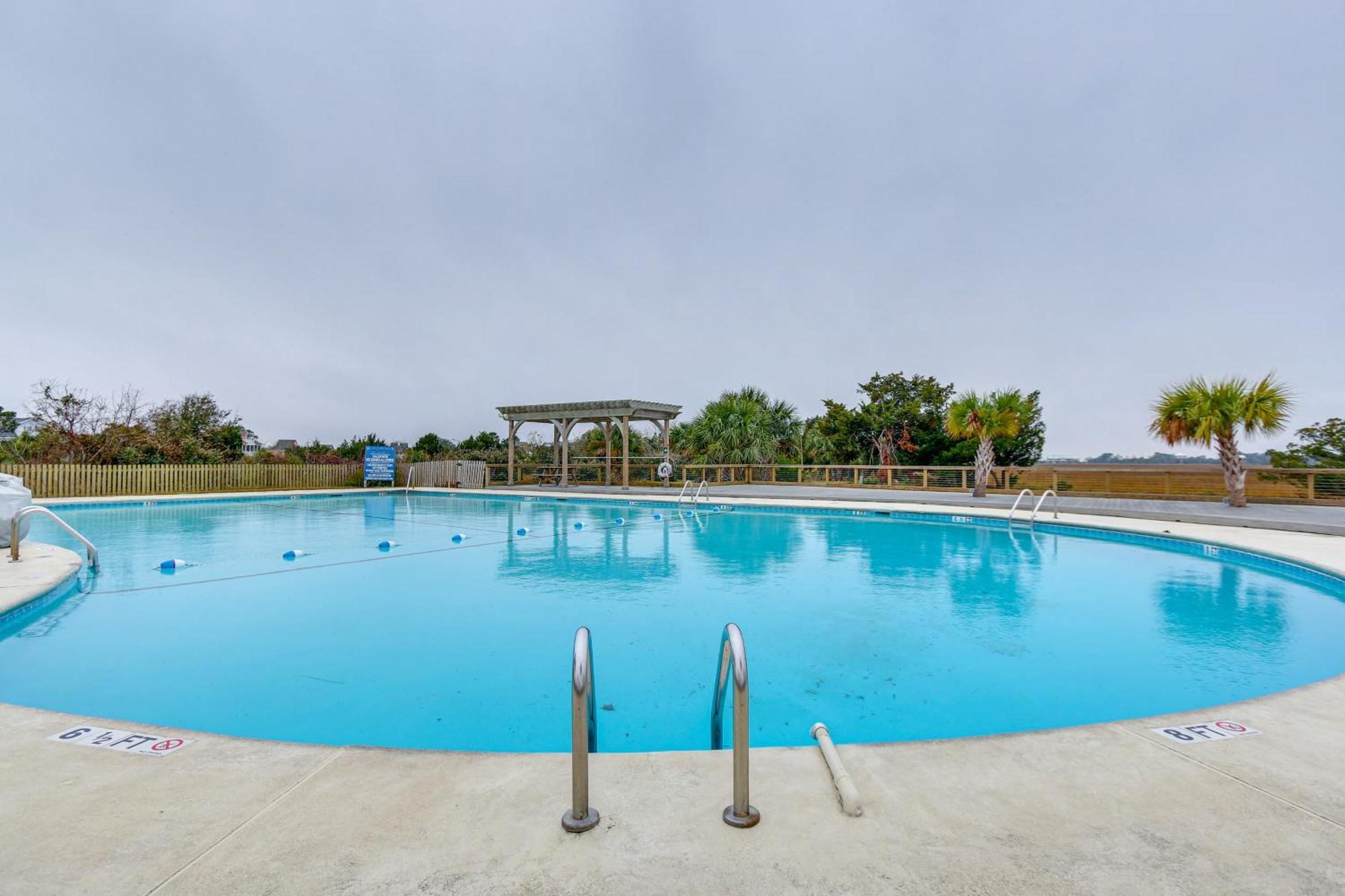 St Helena Island Condo With Pool And Beach Access! Oceanmarsh Subdivision Exterior photo