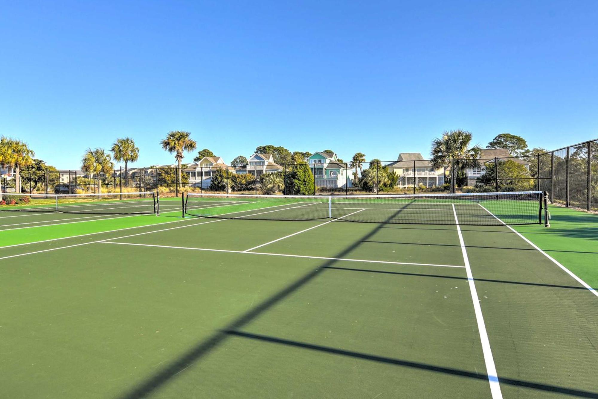St Helena Island Condo With Pool And Beach Access! Oceanmarsh Subdivision Exterior photo